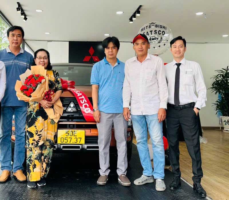 Hình ảnh hoạt động tư vấn xe tại Vĩnh Long